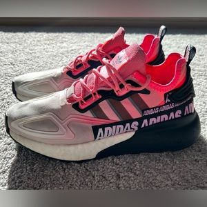 Gently used adidas Originals Women's Zx 2k Flux Sneaker Size 6 1/2